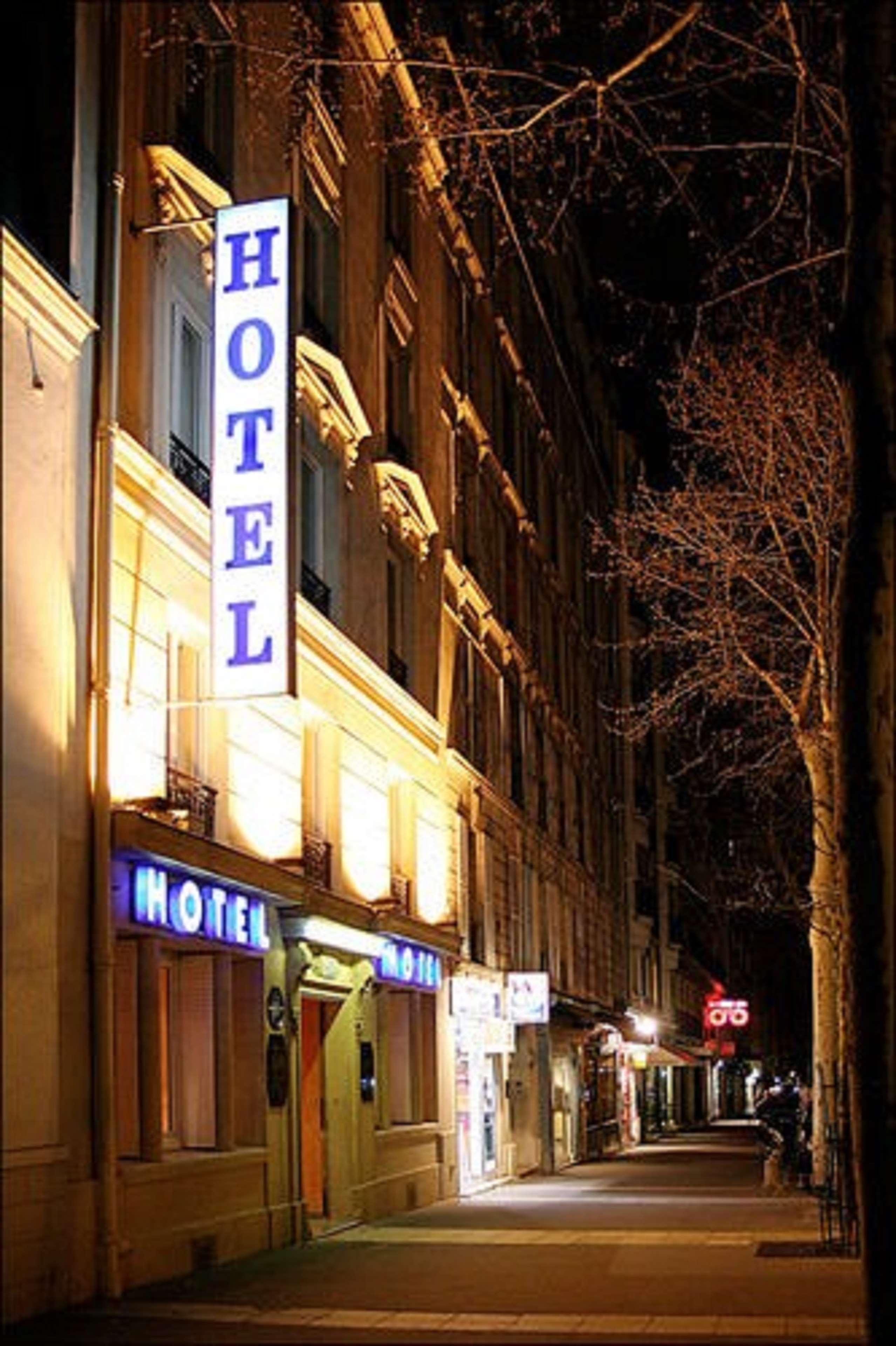 Grand Hotel Dore Paris Exterior foto